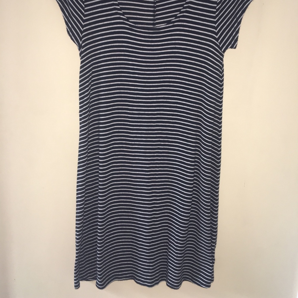 Black and white stripped tee shirt dress